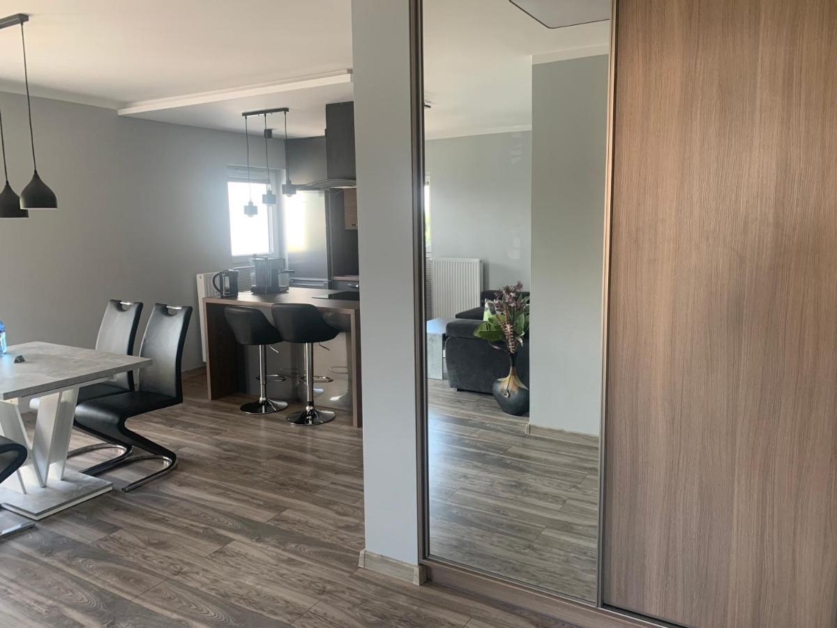 Klimatyzowany Apartament Z Miejscem Garazowym Gorzow Wielkopolski Bagian luar foto