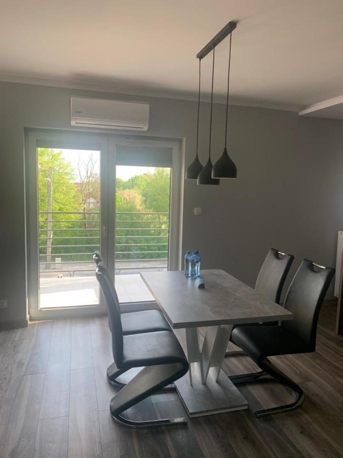 Klimatyzowany Apartament Z Miejscem Garazowym Gorzow Wielkopolski Bagian luar foto