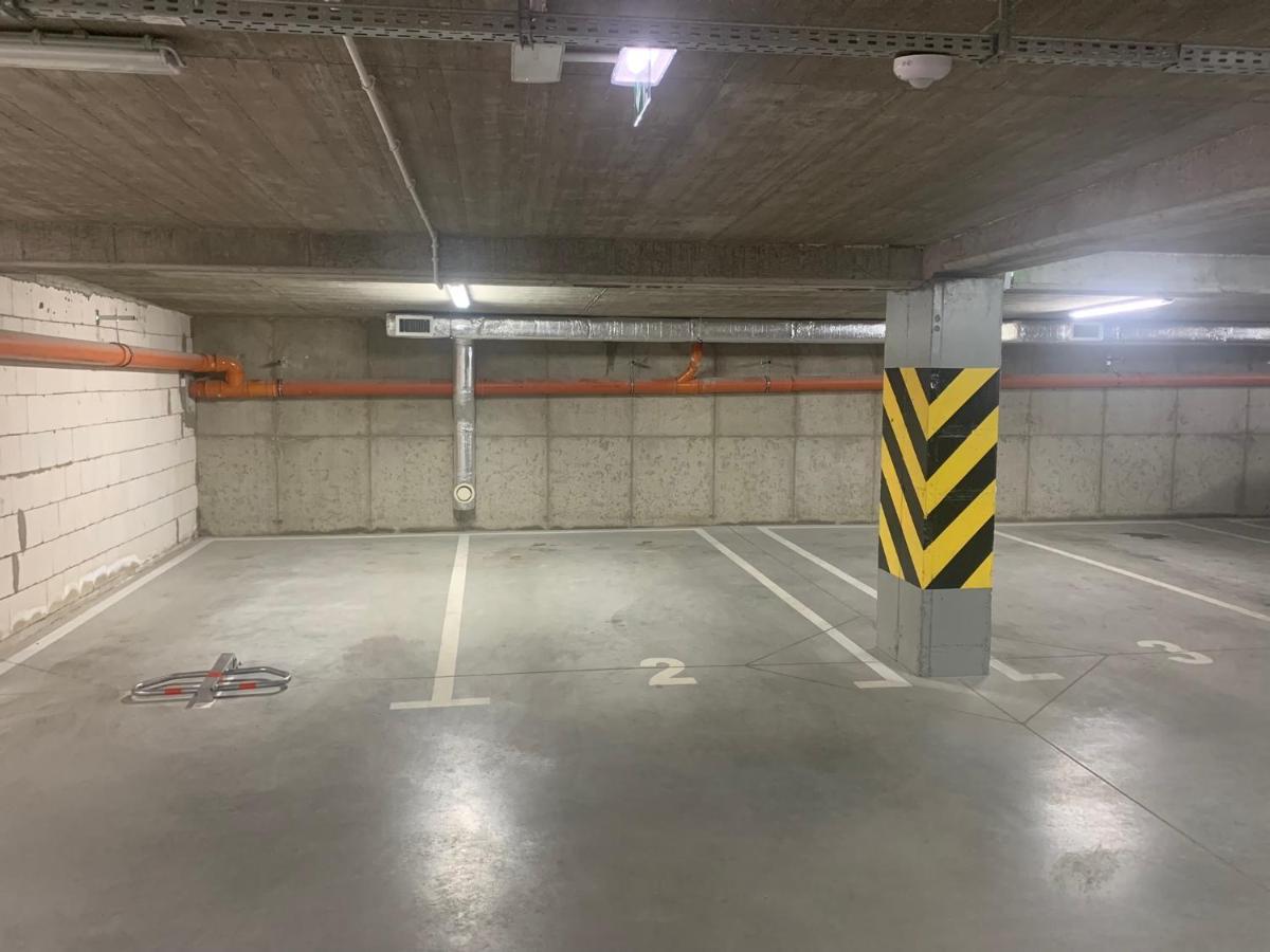 Klimatyzowany Apartament Z Miejscem Garazowym Gorzow Wielkopolski Bagian luar foto
