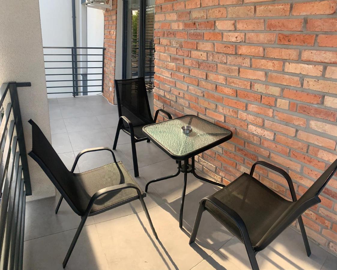 Klimatyzowany Apartament Z Miejscem Garazowym Gorzow Wielkopolski Bagian luar foto