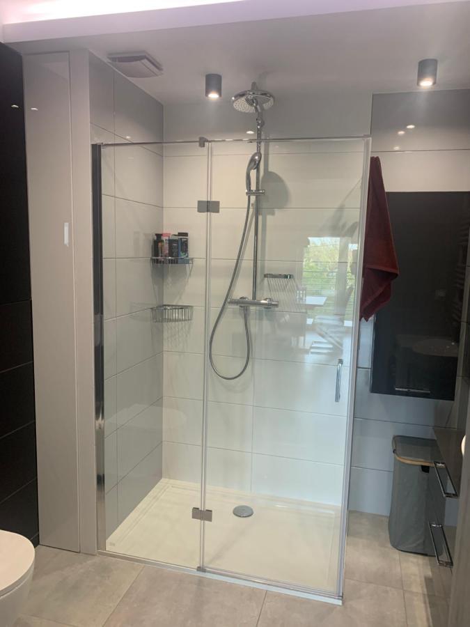 Klimatyzowany Apartament Z Miejscem Garazowym Gorzow Wielkopolski Bagian luar foto